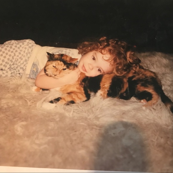 Meet your Posher, Jessica - Picture 2 of 3